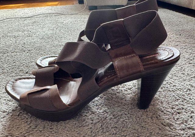 Sandalias de tacón Weekend marrones talla 40