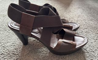 Sandalias de tacón Weekend marrones talla 40