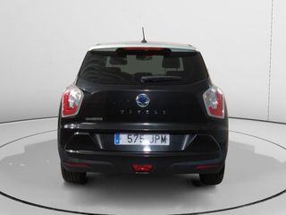 SsangYong Tivoli Premium 4x2