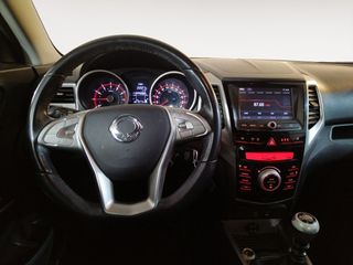 SsangYong Tivoli Premium 4x2