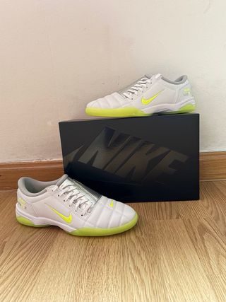 Nike Total 90 III PALACE