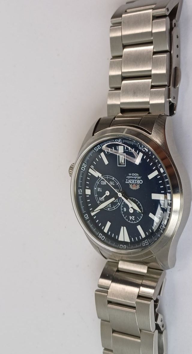 Reloj Orient FET0N001D0 Azul y Plateado