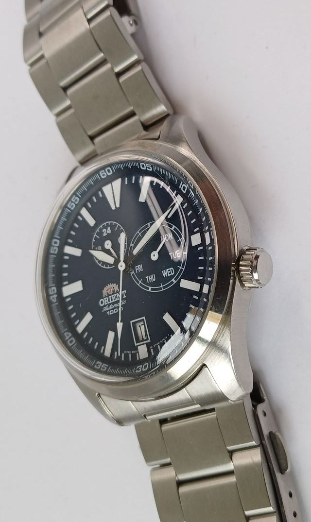 Reloj Orient FET0N001D0 Azul y Plateado