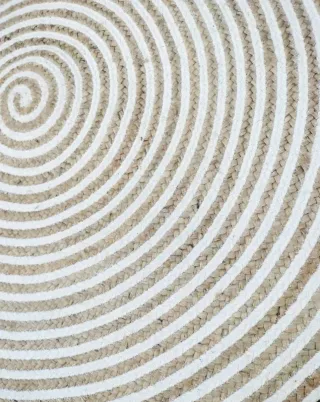 Tappeto in iuta naturale con linee bianche