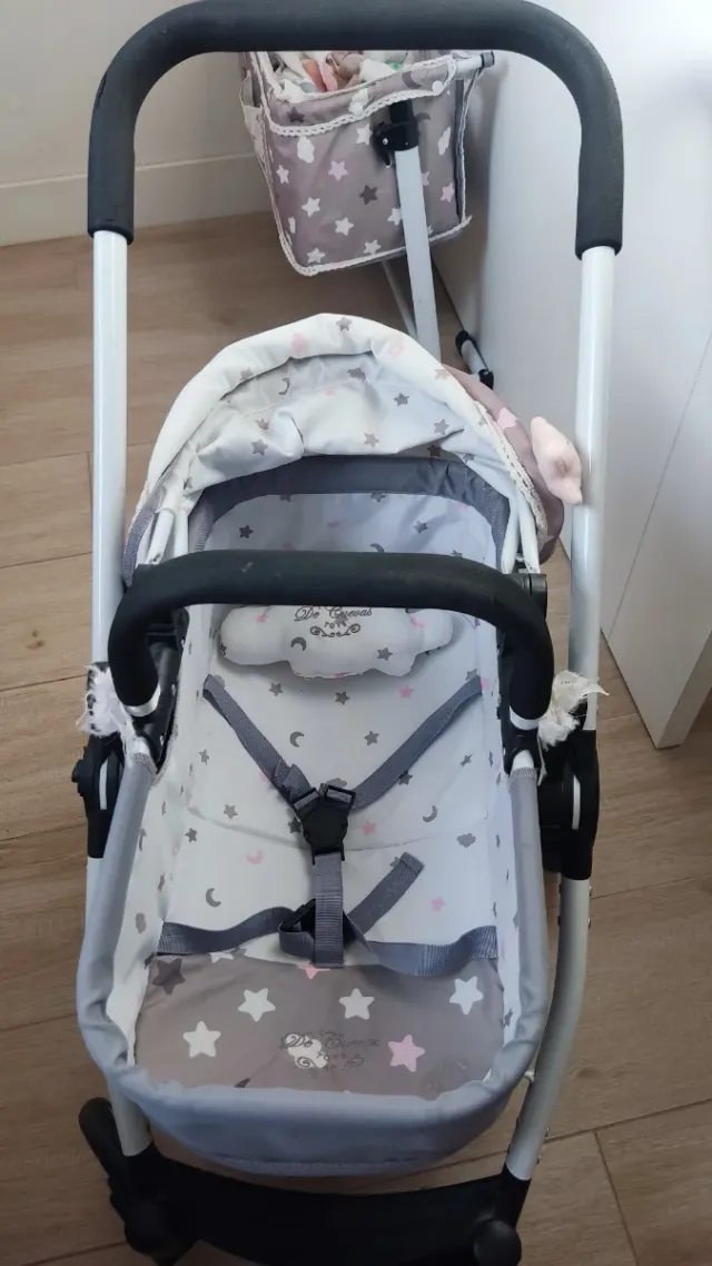 Carrito de muñecas SKY