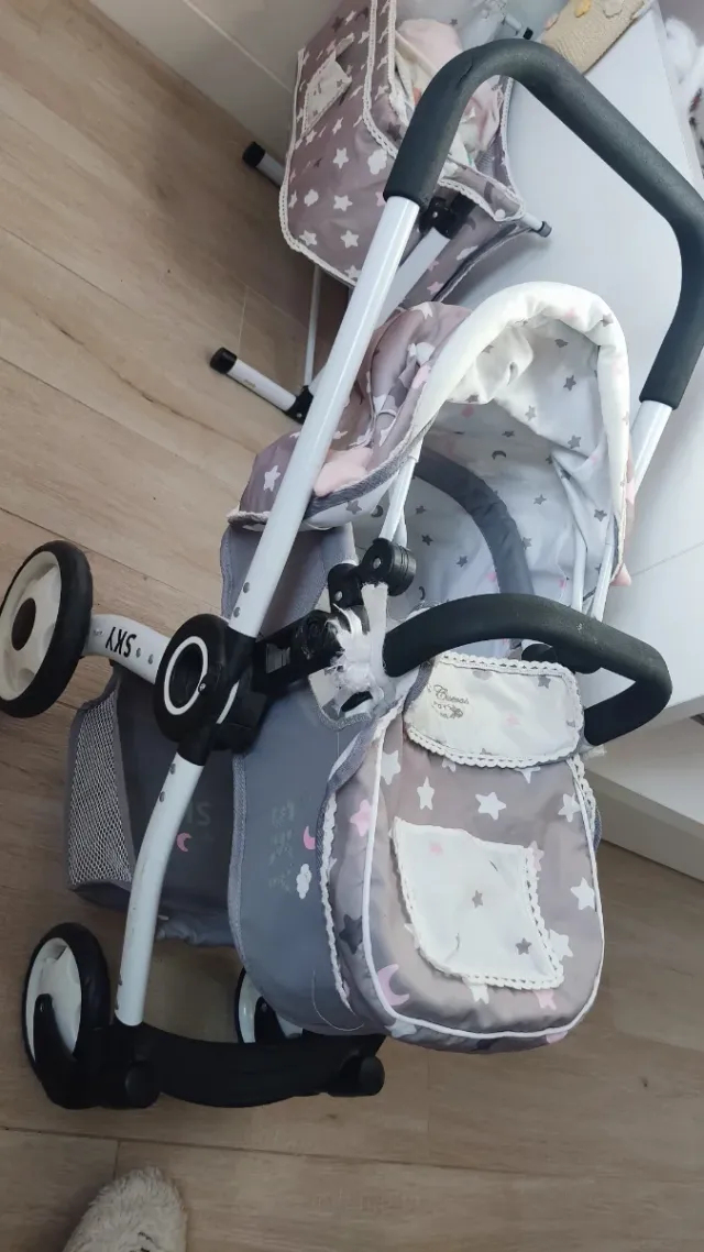 Carrito de muñecas SKY