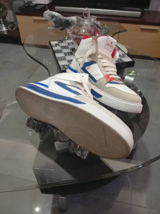 Scarpe OFF PLAY N. 43