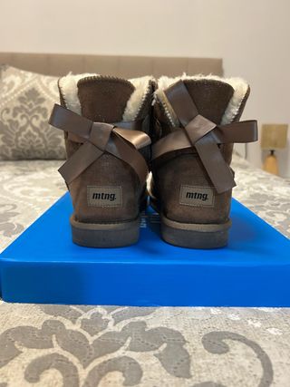 Botas Mustang Marrones con Lazos solo 2 puestas