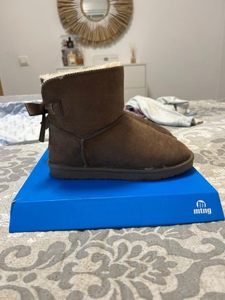 Botas Mustang Marrones con Lazos solo 2 puestas
