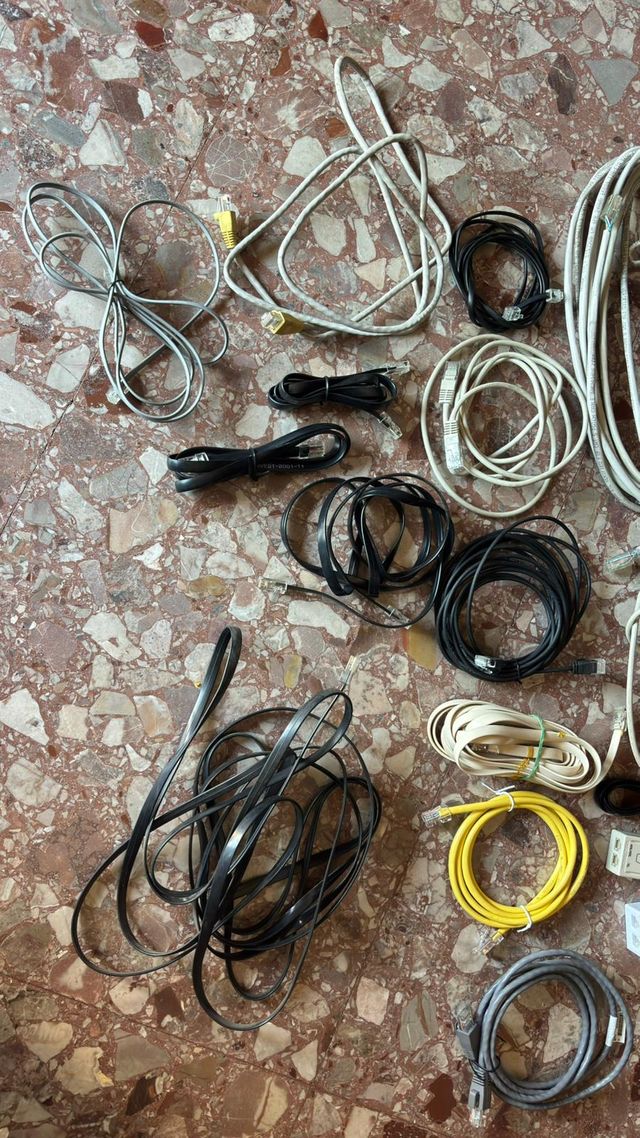 Stock Cavi e Accessori Rete Elettrici