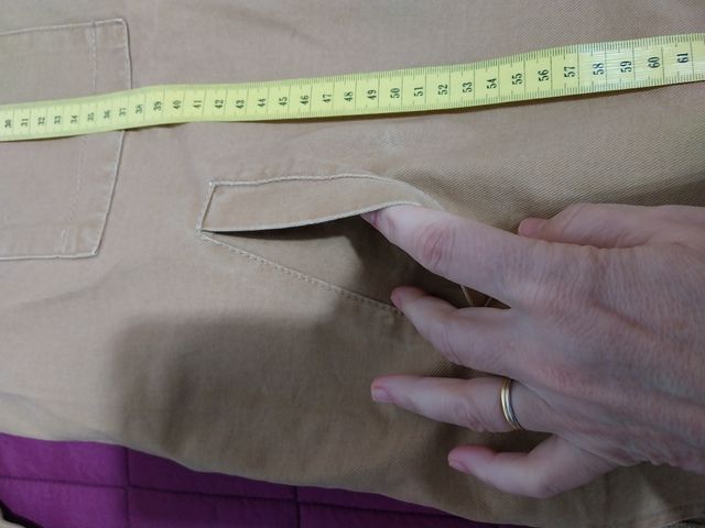 Sobrecamisa beige mujer. Fotos con medidas