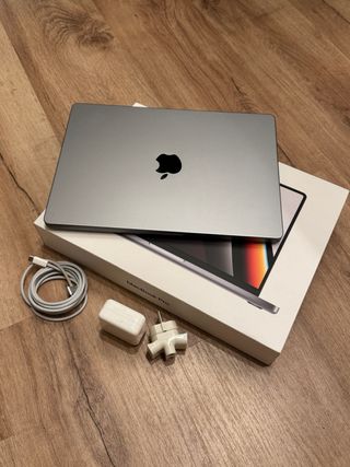 MacBook Pro 14" M1 Pro (Gris Especial)