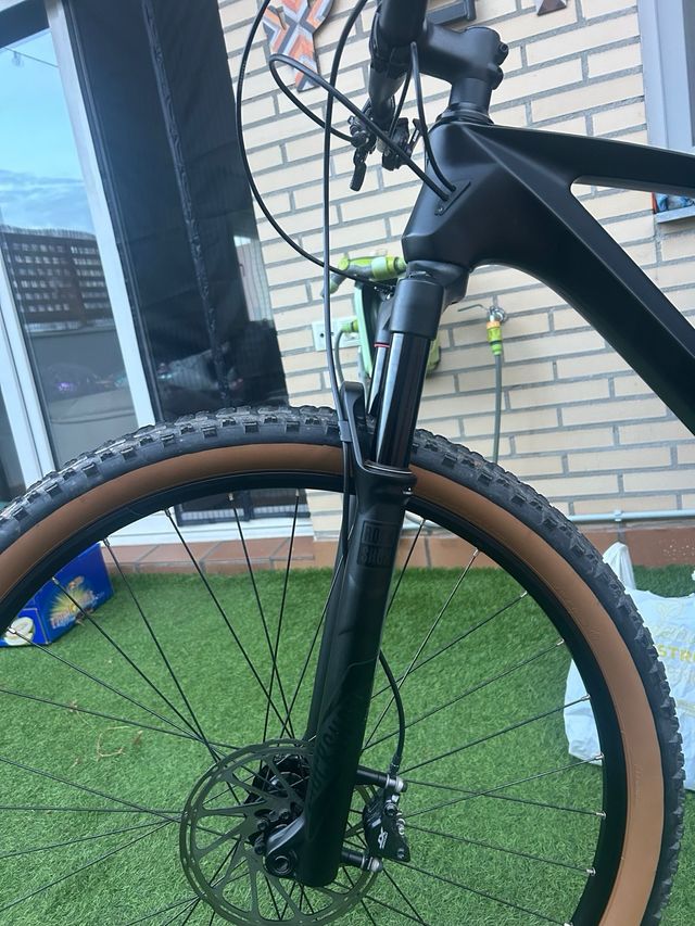 Horquilla Rock Shox Reba 100mm 29