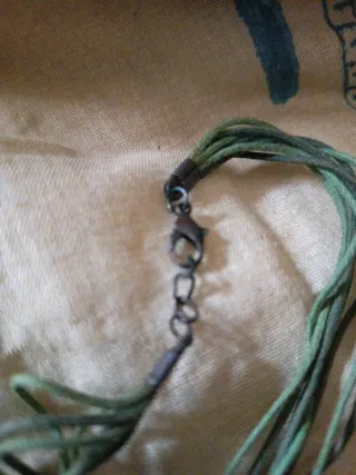 Colgante lágrima verde con espiral