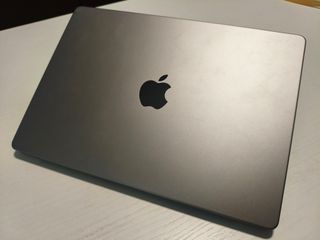 MacBook Pro M1 Pro 16gb RAM 512GB Gris