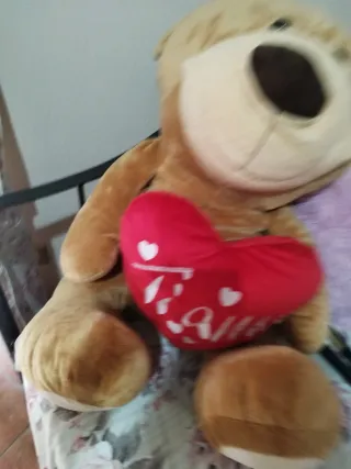 Peluche Orsacchiotto Gigante con Cuore Rosso