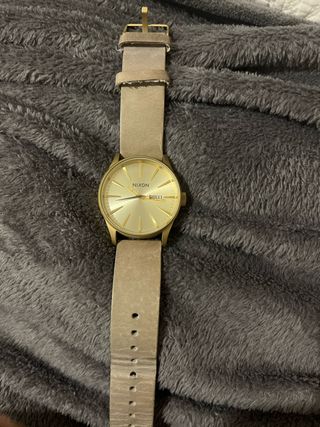 Reloj Nixon Cuero Beige/Dorado Hombre