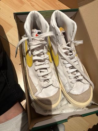 Nike Blazer Mid '77 Vintage Amarillo Blanco