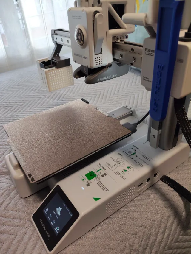 Impresora 3D Bambu Lab mini Gris/Blanca