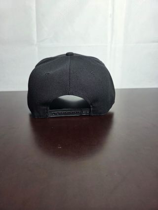 Gorra New Era NY LA Negra Plata