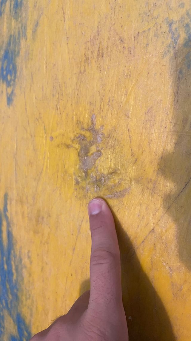 Kayak aguas bravas pyranha.