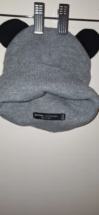 Gorro con orejas de gato