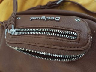 Bolso bandolera Desigual marrón