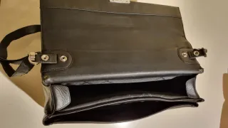 Valigetta Samsonite pelle nera nuova