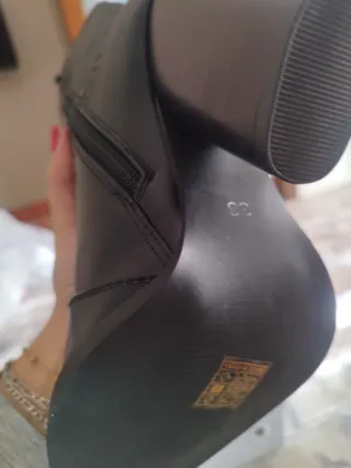 Stivali donna neri tacco alto borchie 36