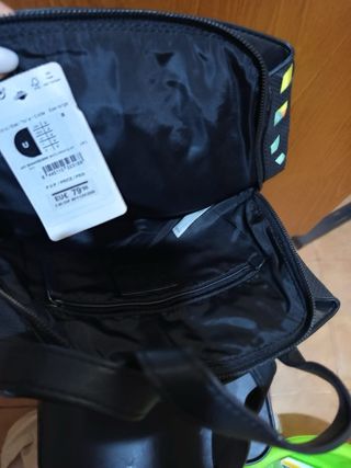 Mochila Desigual colores bonitos