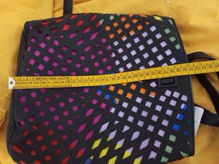 Mochila Desigual colores bonitos