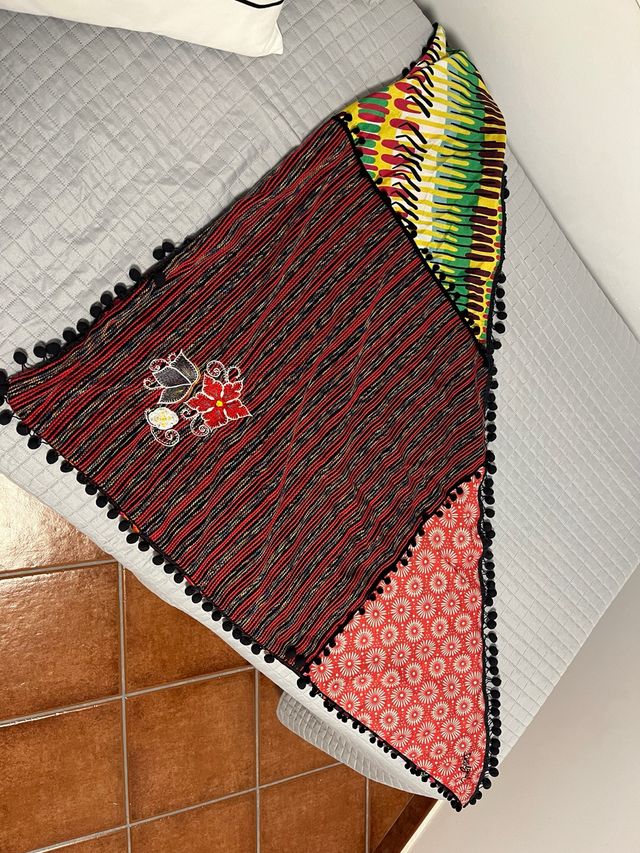 Pañoleta desigual multicolor