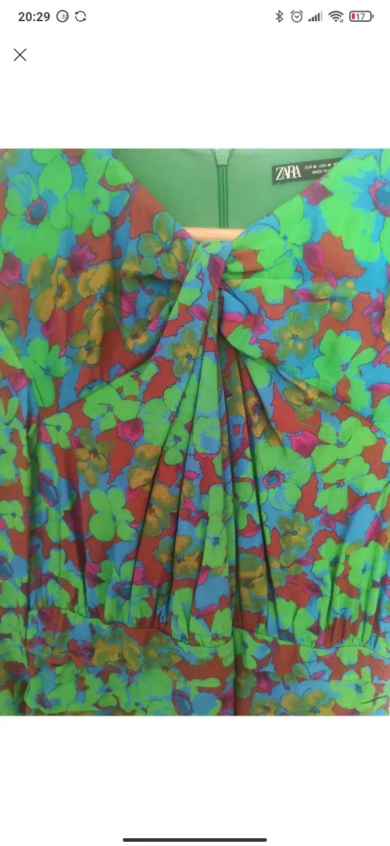 Vestido estampado Zara verde y multicolor