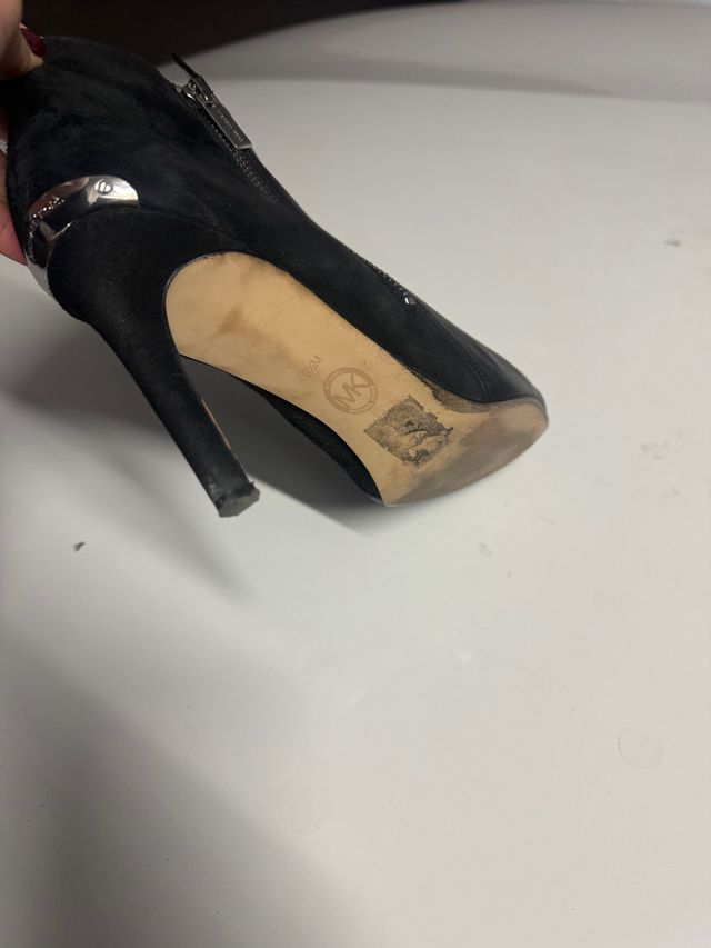 Botines Michael Kors Negros