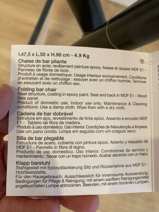 Silla alta con respaldo madera y metal. Nueva