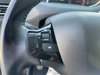 Peugeot 308 BlueHdi 130cv Style