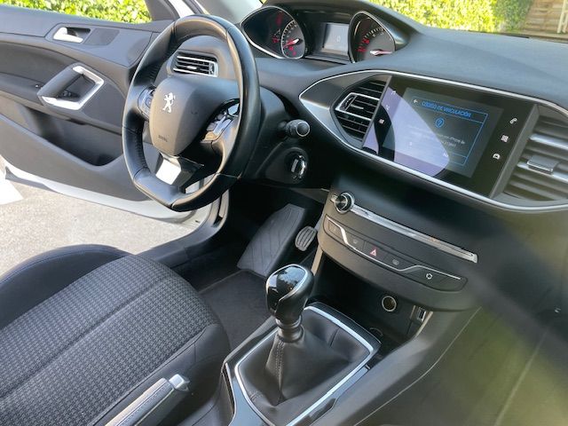 Peugeot 308 BlueHdi 130cv Style