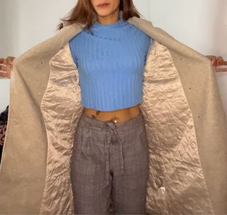 Gabardina beige doble botonadura