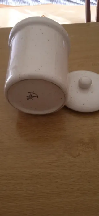 Porta biscotti in ceramica