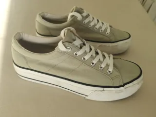 Zapatillas lona verde cordones talla 39