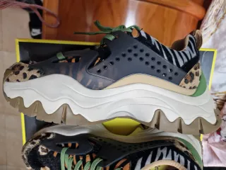 Zapatillas Buffalo Animal Print