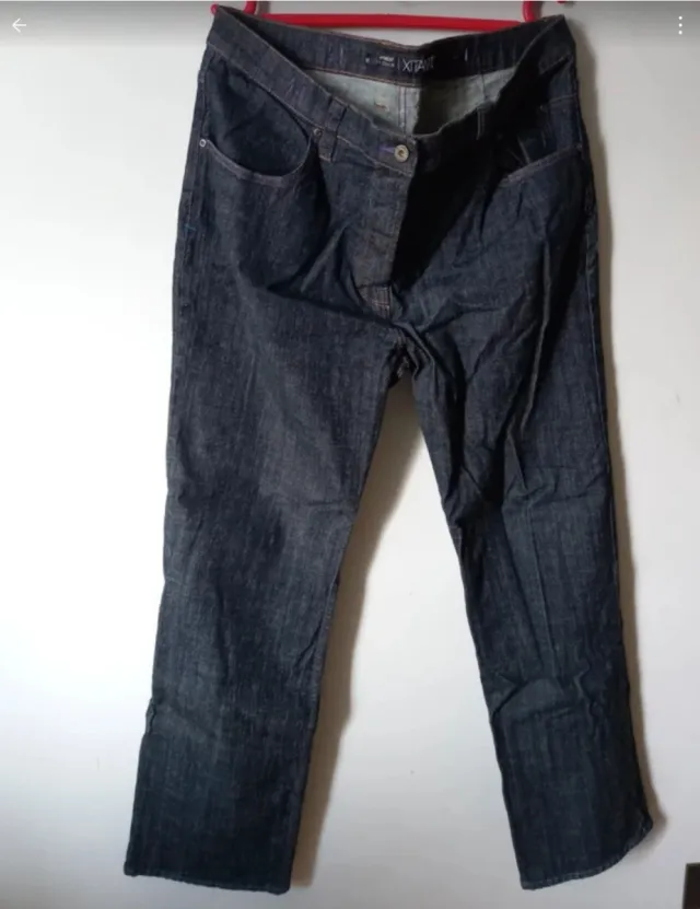 Pantalón vaquero Matix nuevo