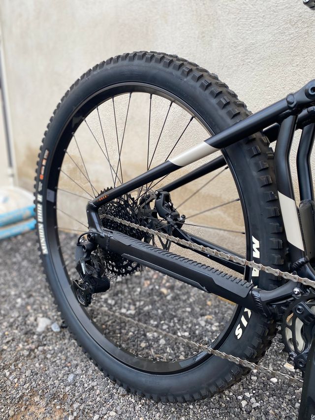 Mondraker Dusk M y L