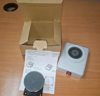 Retenedor puerta electromagnético  cortafuegos