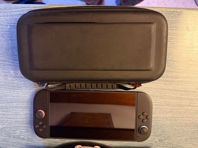 Nintendo Switch 2 + 7 juegos