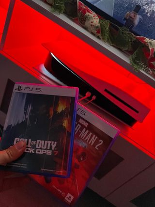 Consola PS5 + Marvel's Spider-Man 2 y call of duty