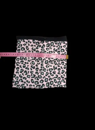 Cuello-bufanda leopardo rosa y negro