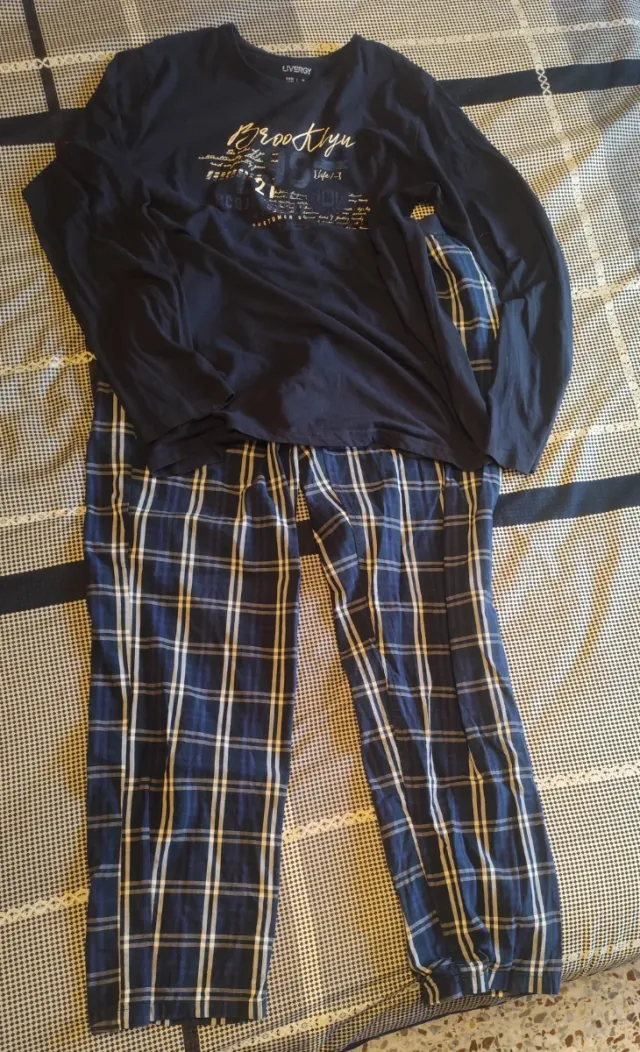 Pijama Caballero Livergy Talla M