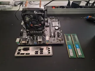 Kit Placa Base + CPU + RAM