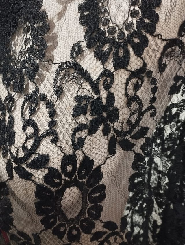 Mantilla Fallera Negra